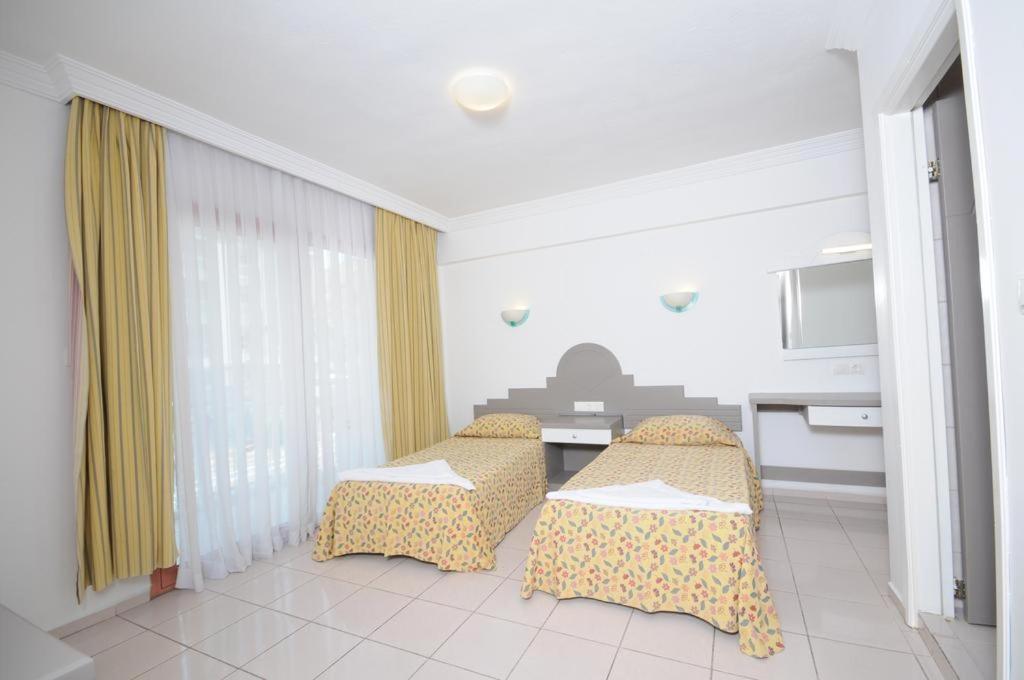 Club Kocer Apartments Marmaris Exterior photo