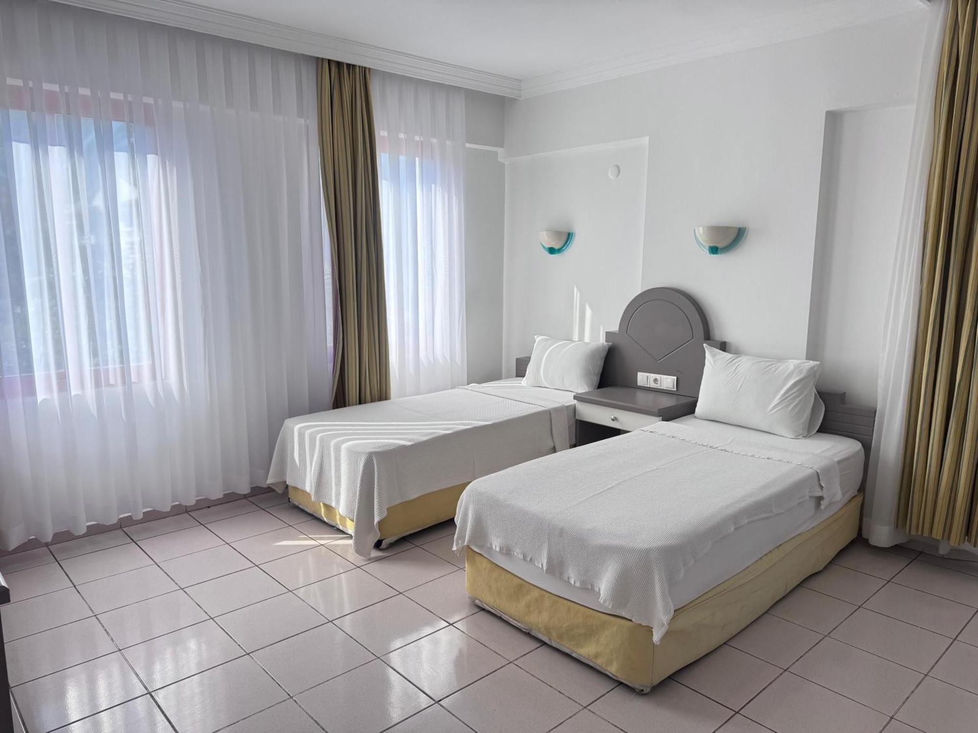 Club Kocer Apartments Marmaris Exterior photo